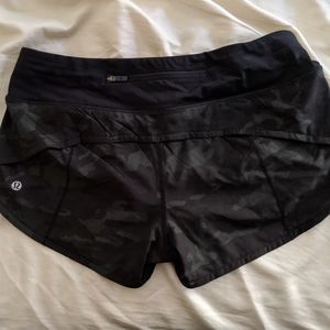 Lululemon Speed Up Short as 6
